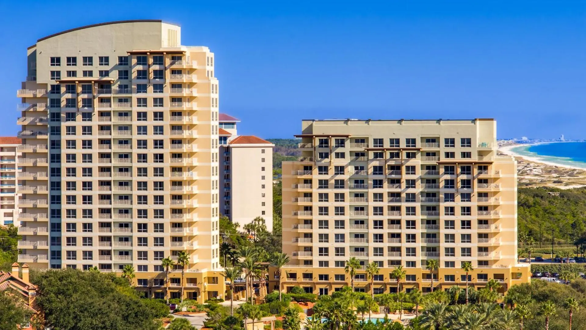 Luau Condos IV Destin Apartment